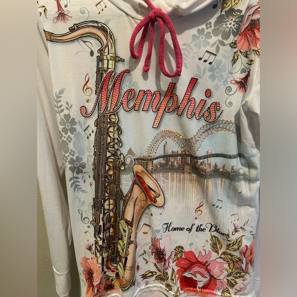 “Memphis” , home of Elvis!!❤️t shirt - Picture 2 of 6